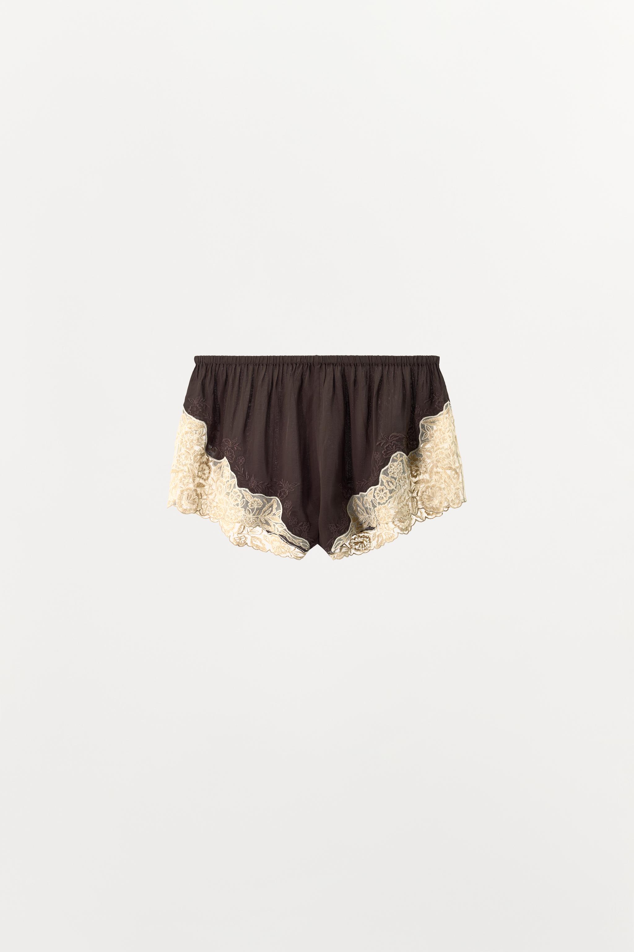 100% VISCOSE SHORTS WITH BEADED LACE